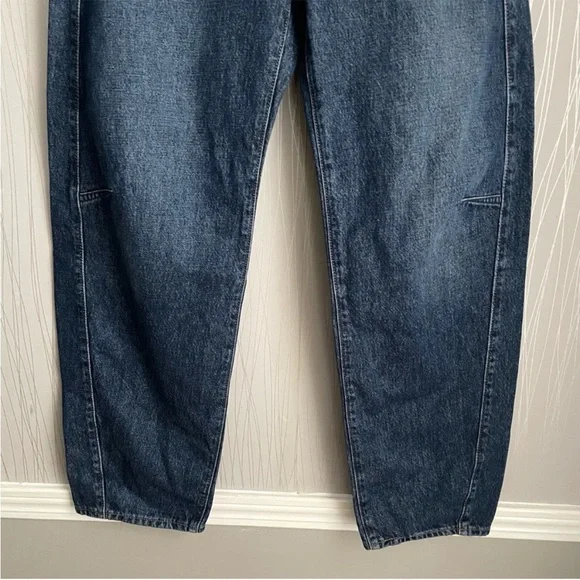 NWT Levi’s Cinch Barrel Jeans - Picture 6 of 16